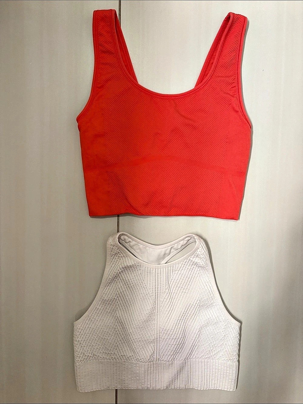 Spiritual Gangster 2-Piece Sports Bra Set Red (S) & White (M/L )
